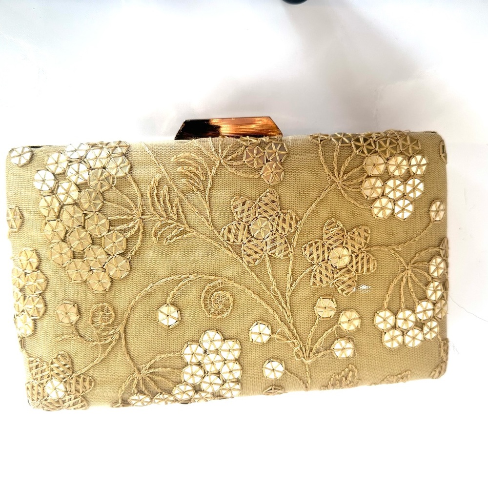 Vintage gold embroidery evening purse